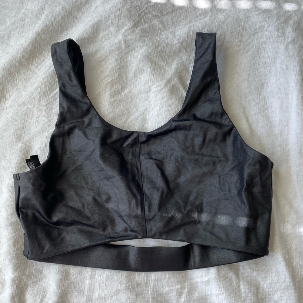 Victoria Secret Sport Black Shiny Sports Bra